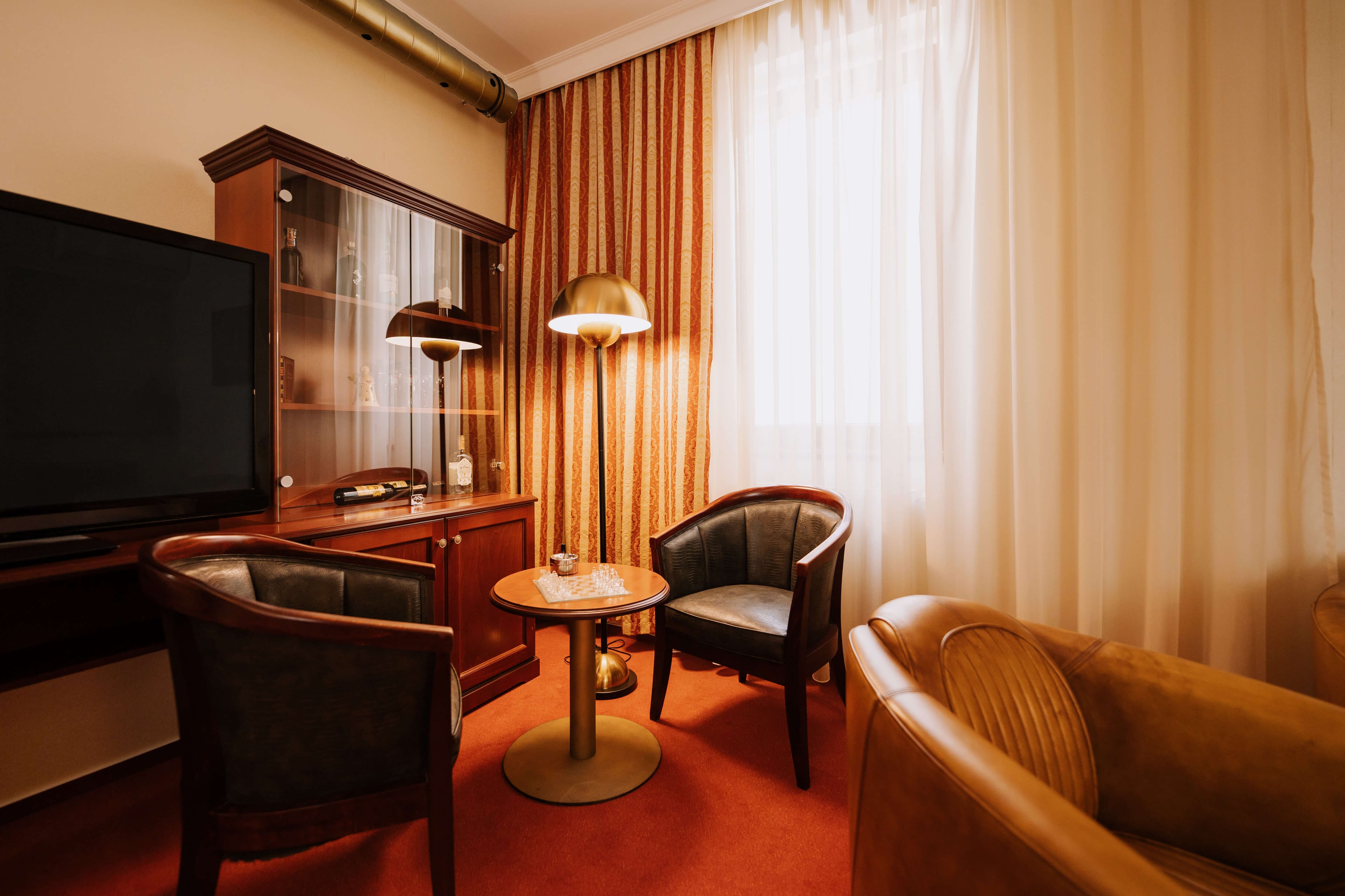 saloon forte photo 4